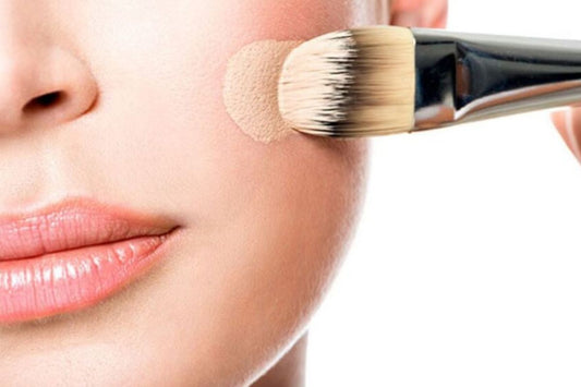khi makeup co can chong nang? cac buoc trang diem dung kem chong nang nhu the nao?